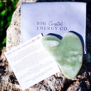 🔮✨Ethically Sourced Light Jade Gua Sha✨🔮